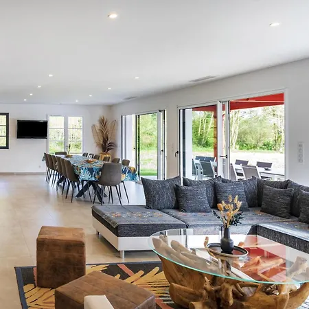 Zeruko Izarra, Grand Standing Sare