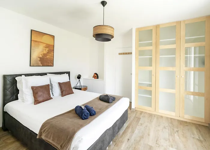 Zeruko Izarra, Grand Standing *