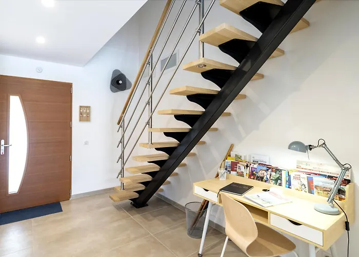 Villa Zeruko Izarra, Grand Standing